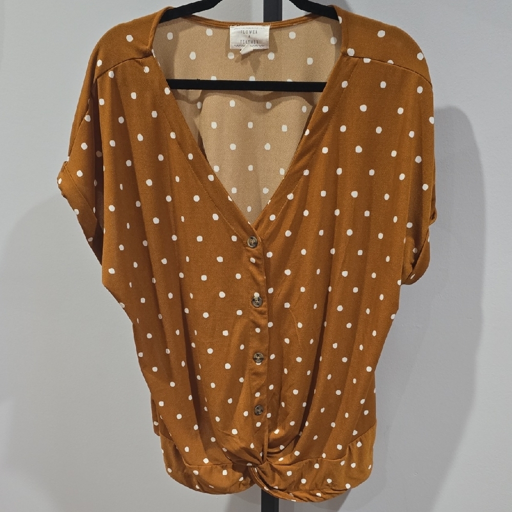 EUC Cute Polka Dot Top